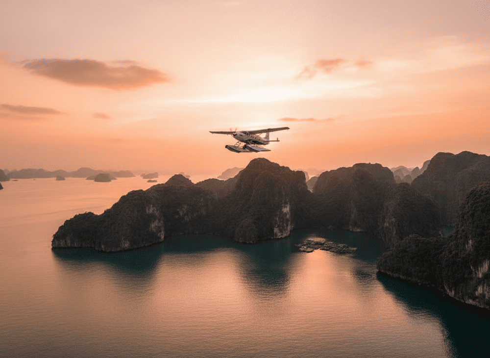 Tham quan vịnh Hạ Long bằng thủy phi cơ